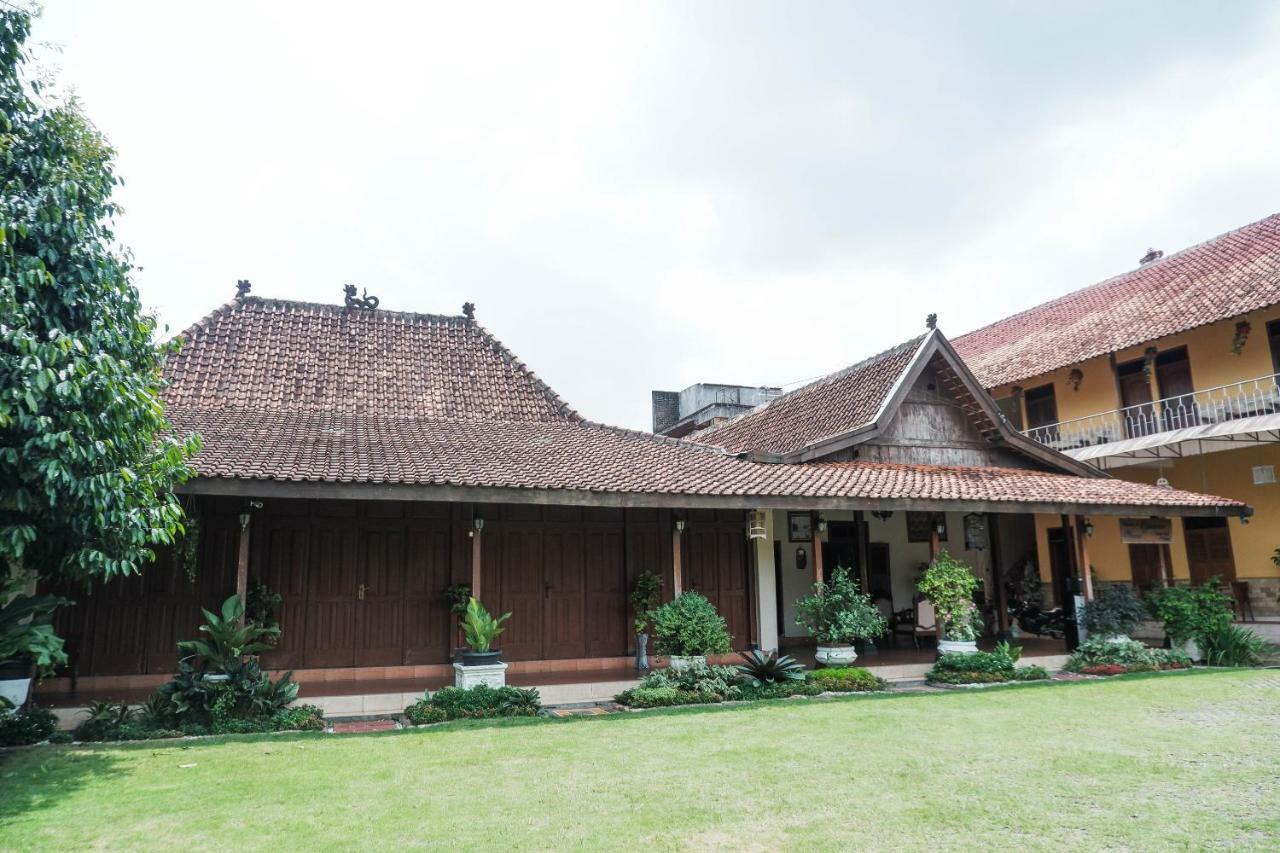 Oyo 405 Wisma Yosoputro Tanjungtirto Zewnętrze zdjęcie